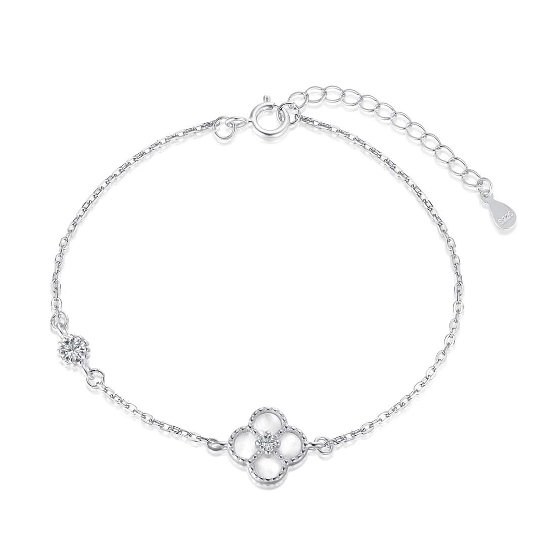 [Vivid Aurora]Delicate Four Leaf Clover Bracelet