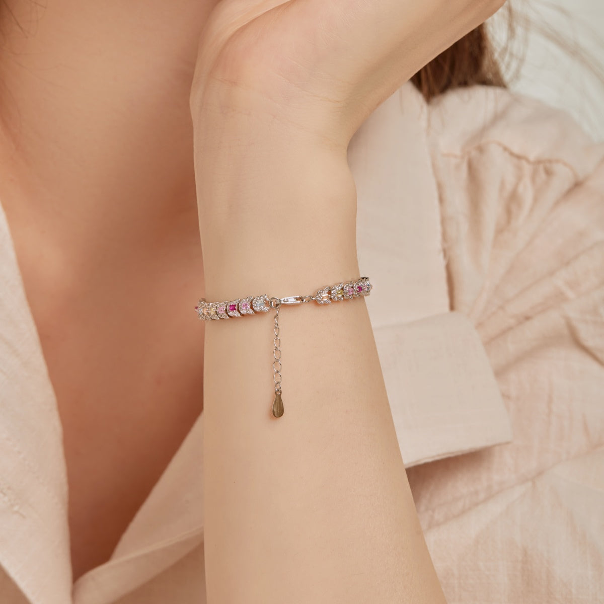 [Vivid Aurora]Delicate Colorful Multi Cut Daily Bracelet